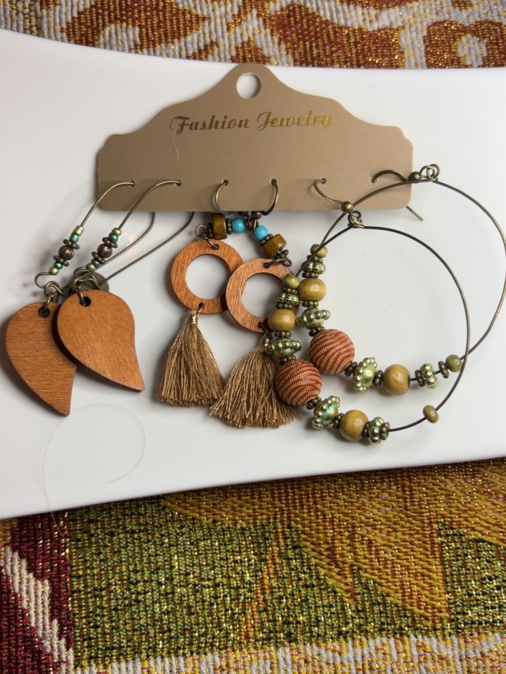Fashion Jewelry Women’s Wooden and Beaded Earring Set in Brown